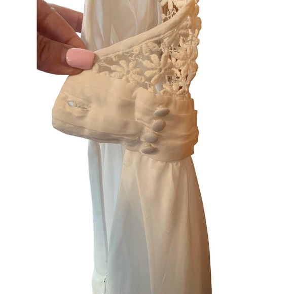 NWT Guess Women’s White Twisted Tank, Size 6 K224 - Picture 11 of 16